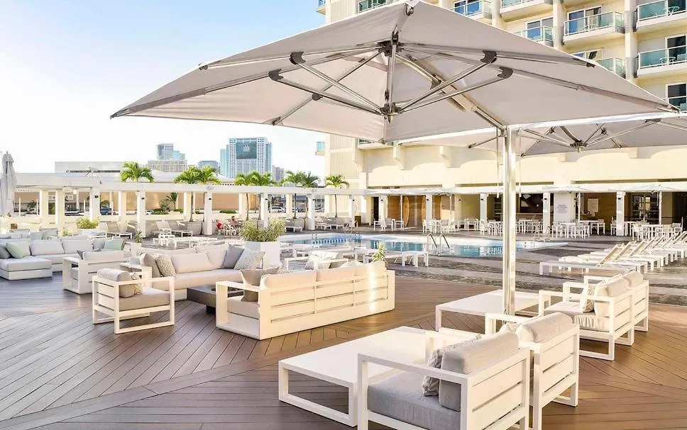 Ala Moana Hotel _ Ocean View With Balcony Honolulu