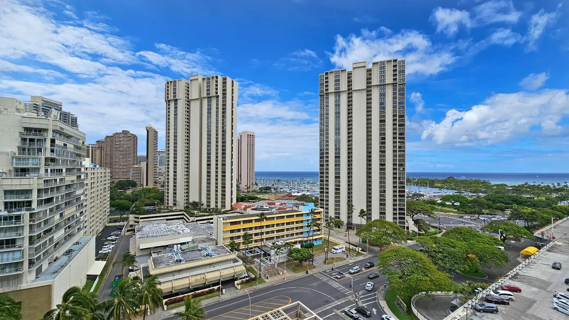 Ala Moana Hotel _ Ocean View With Balcony Honolulu